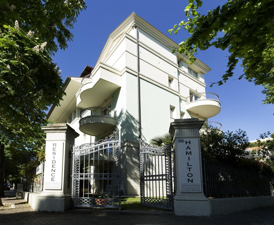 Residence Hamilton Riccione Buitenkant foto