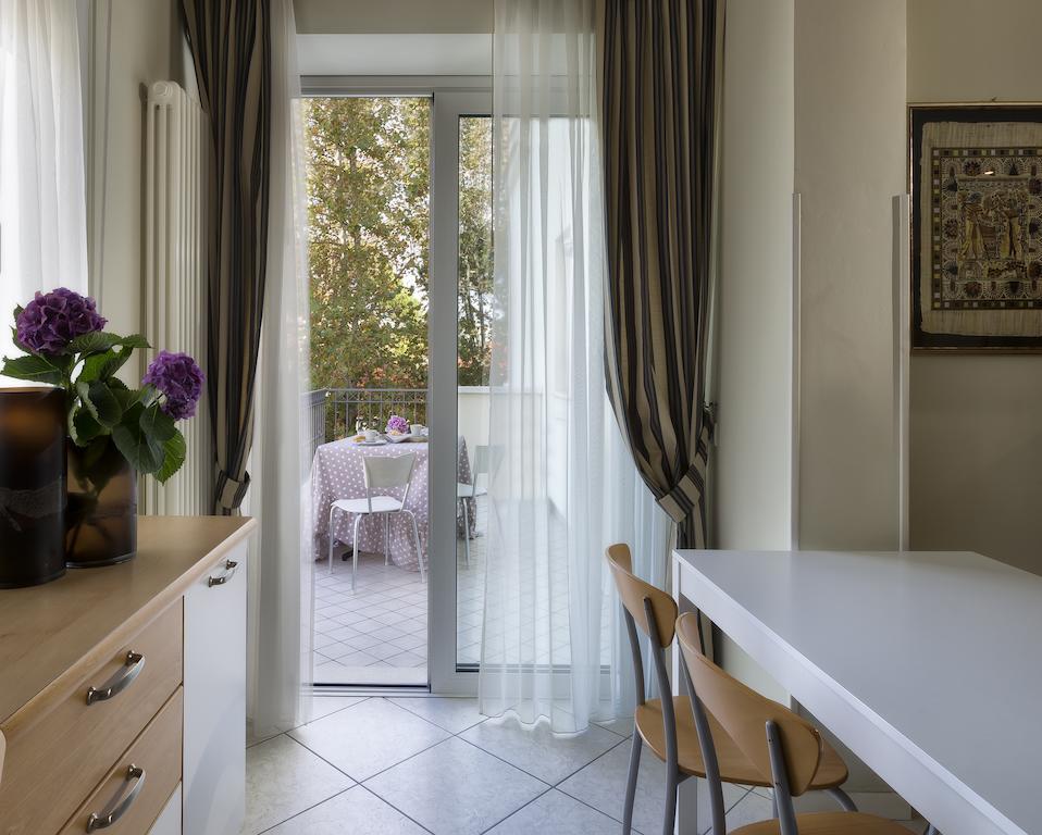 Residence Hamilton Riccione Kamer foto