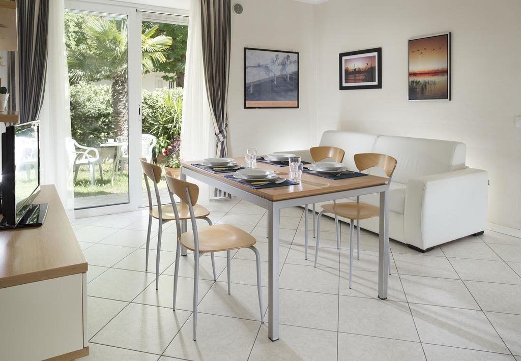 Residence Hamilton Riccione Buitenkant foto